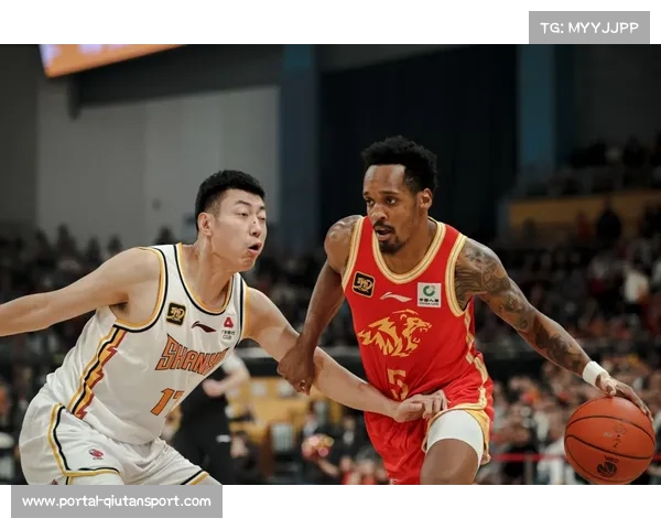 上海队篮板47-29碾压广厦,内线优势明显